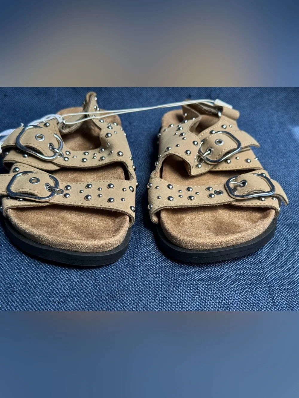 Zara NWT Studded Flat Sandals Beige Leather Buckles Strappy Open Toe Shoes
